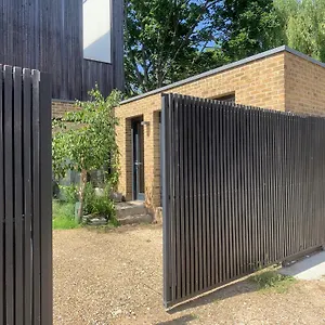 https://garsington-mews-home.brighton-hotels-england.com