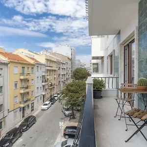 https://lv-premier-am3.hotels-lisbon-portugal.com